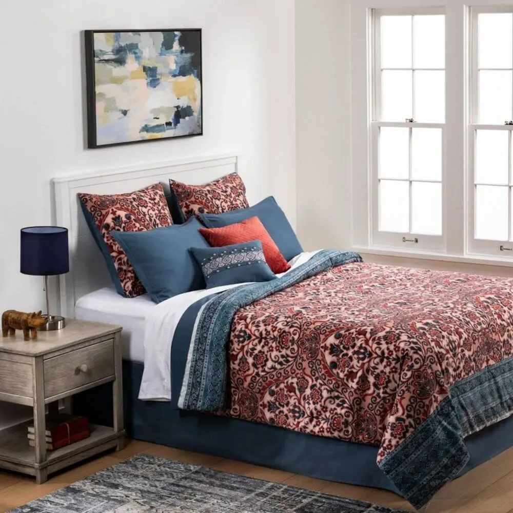 Threshold Coral and Blue Patterned Comforter Set